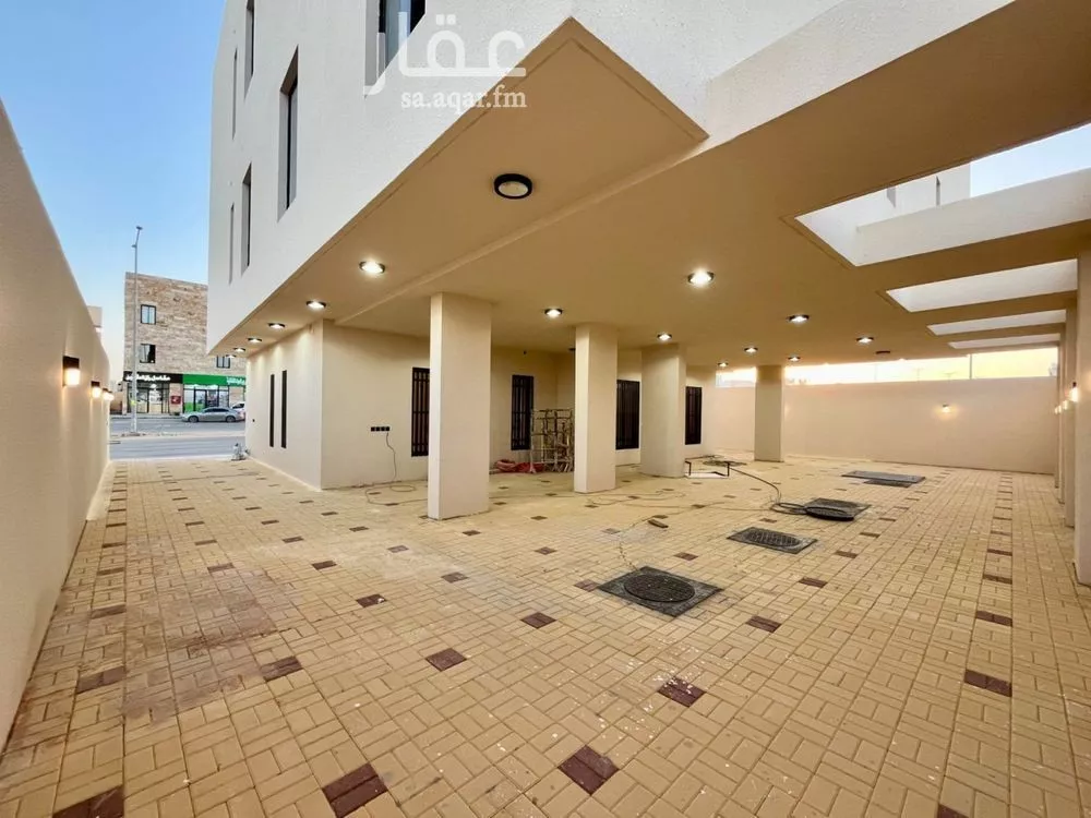 3 bedroom apartment in Al Mahdiyyah 4