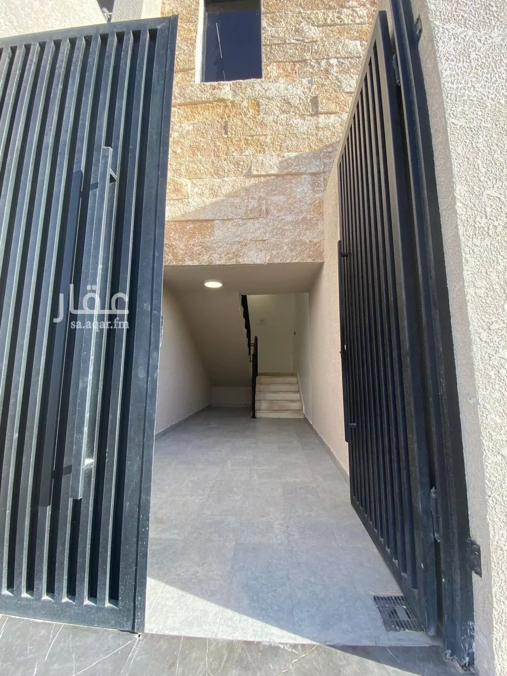 5 bedroom villa in Al Salam 3