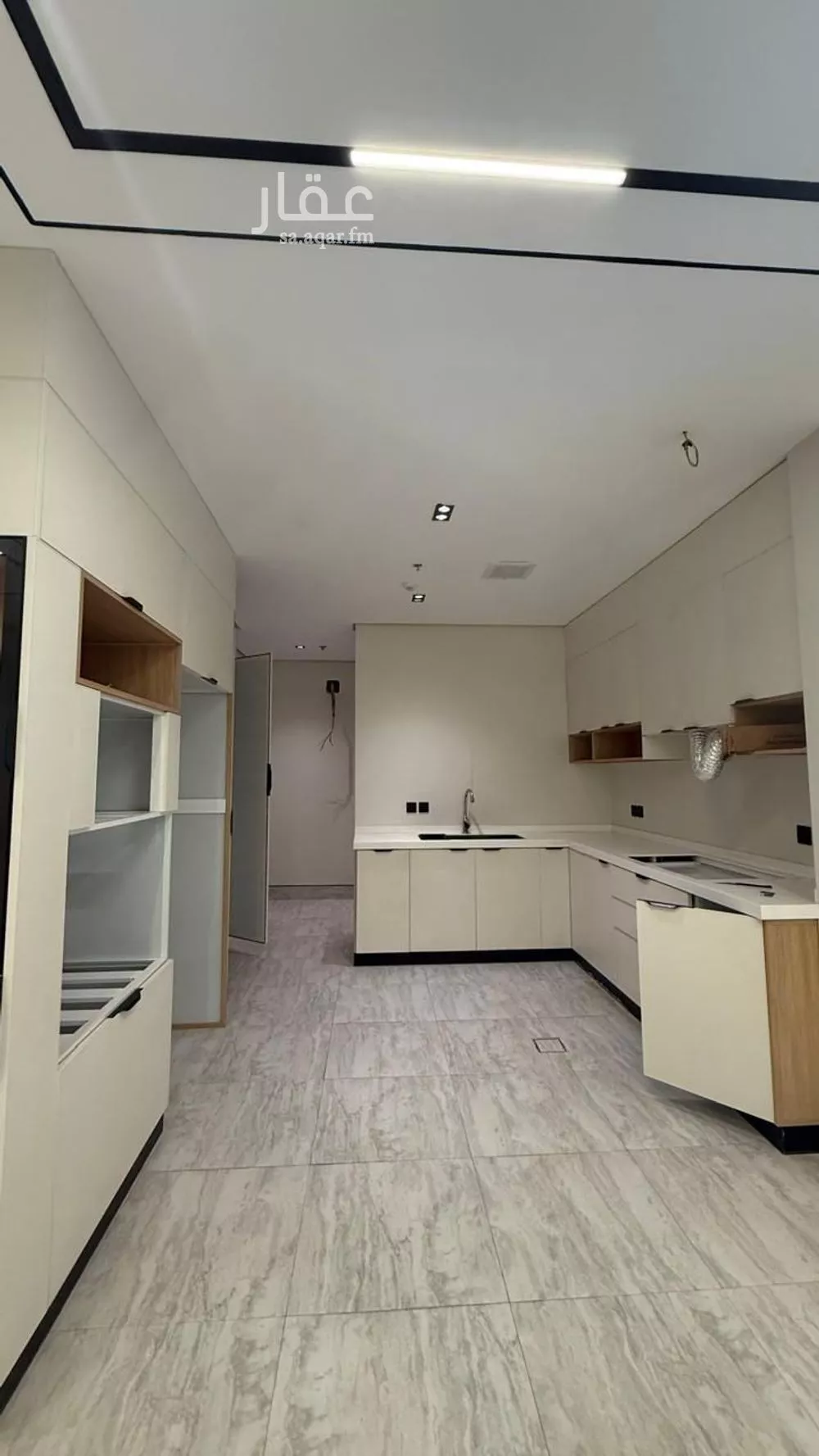 5 bedroom apartment in Al Qairawan 8