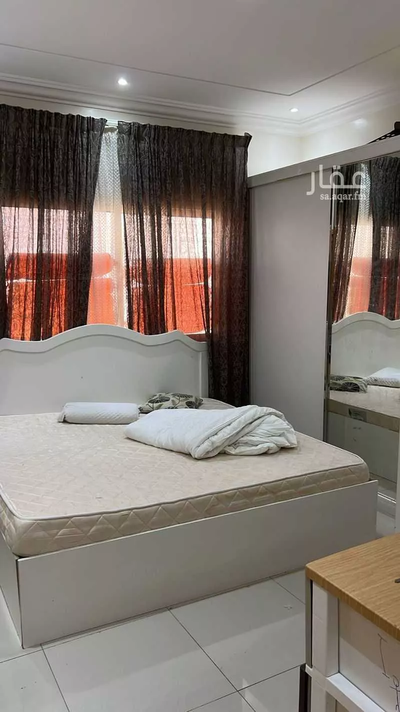 4 bedroom apartment in Al Malqa 13