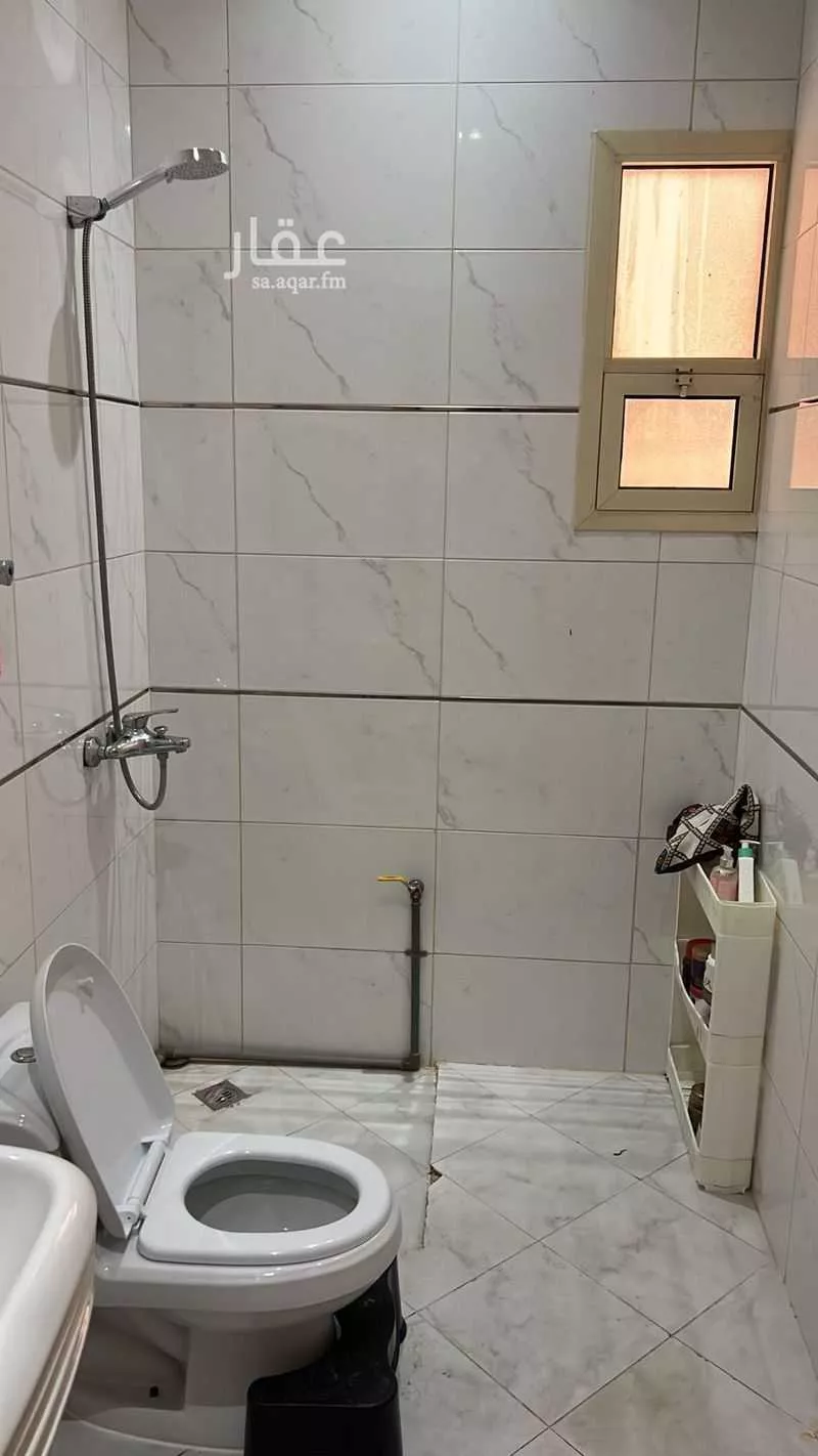 4 bedroom apartment in Al Malqa 7