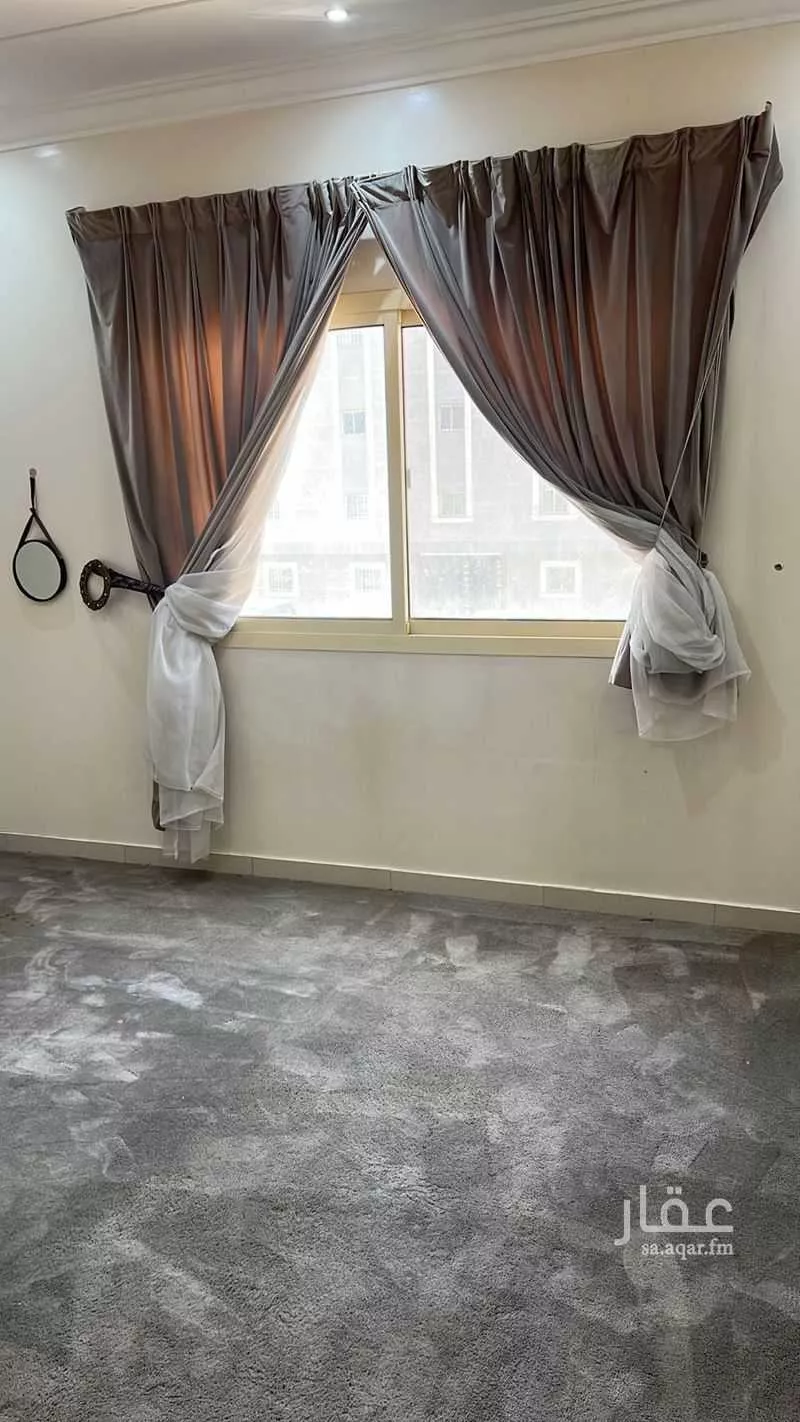 4 bedroom apartment in Al Malqa 9