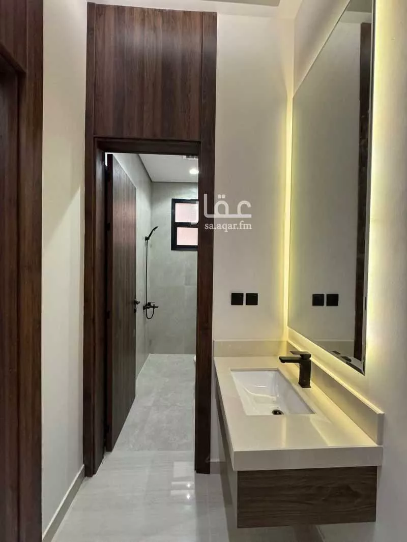 4 bedroom apartment in Al Hazm 11