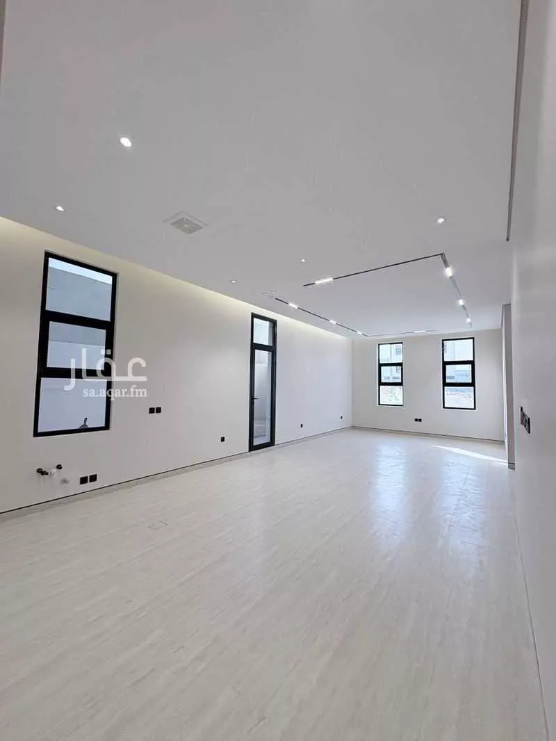 3 bedroom villa in Al Mahdiyyah, Riyadh 11