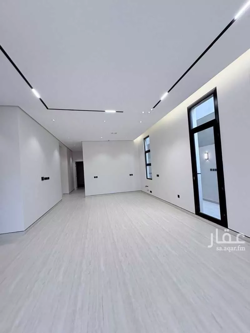 3 bedroom villa in Al Mahdiyyah, Riyadh 14