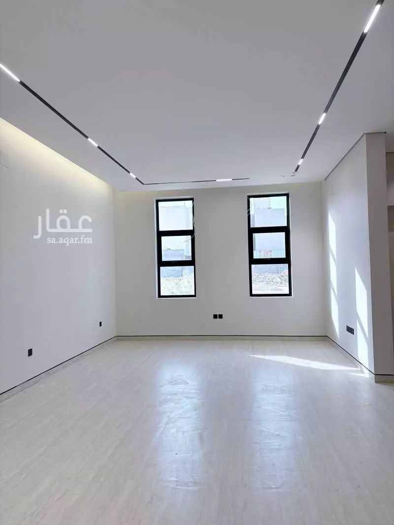 3 bedroom villa in Al Mahdiyyah, Riyadh 15