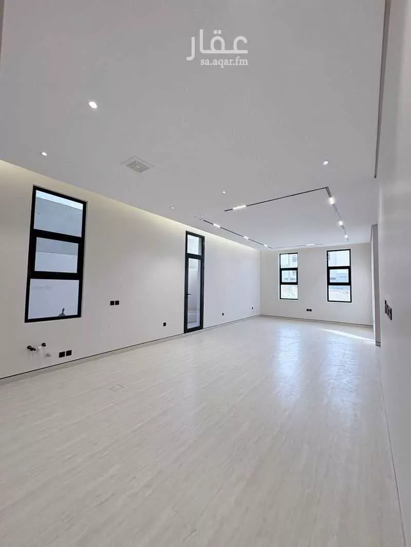 3 bedroom villa in Al Mahdiyyah, Riyadh 6