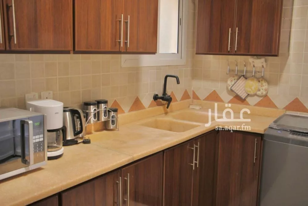 3 bedroom apartment in Al Malqa 11