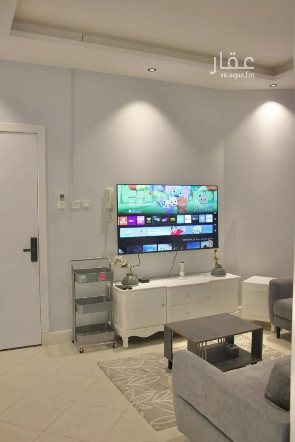 3 bedroom apartment in Al Malqa 6