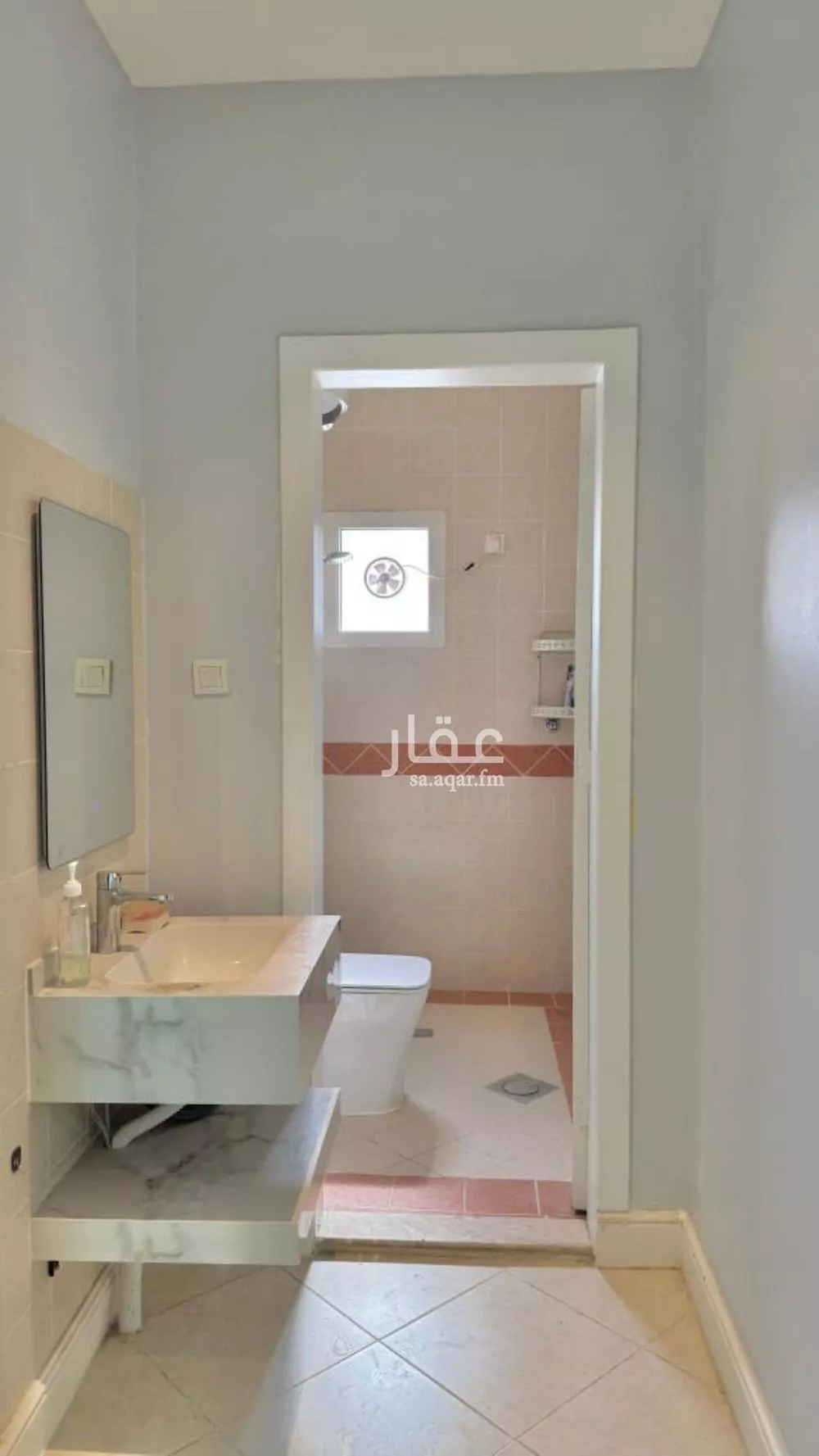 3 bedroom apartment in Al Malqa 10