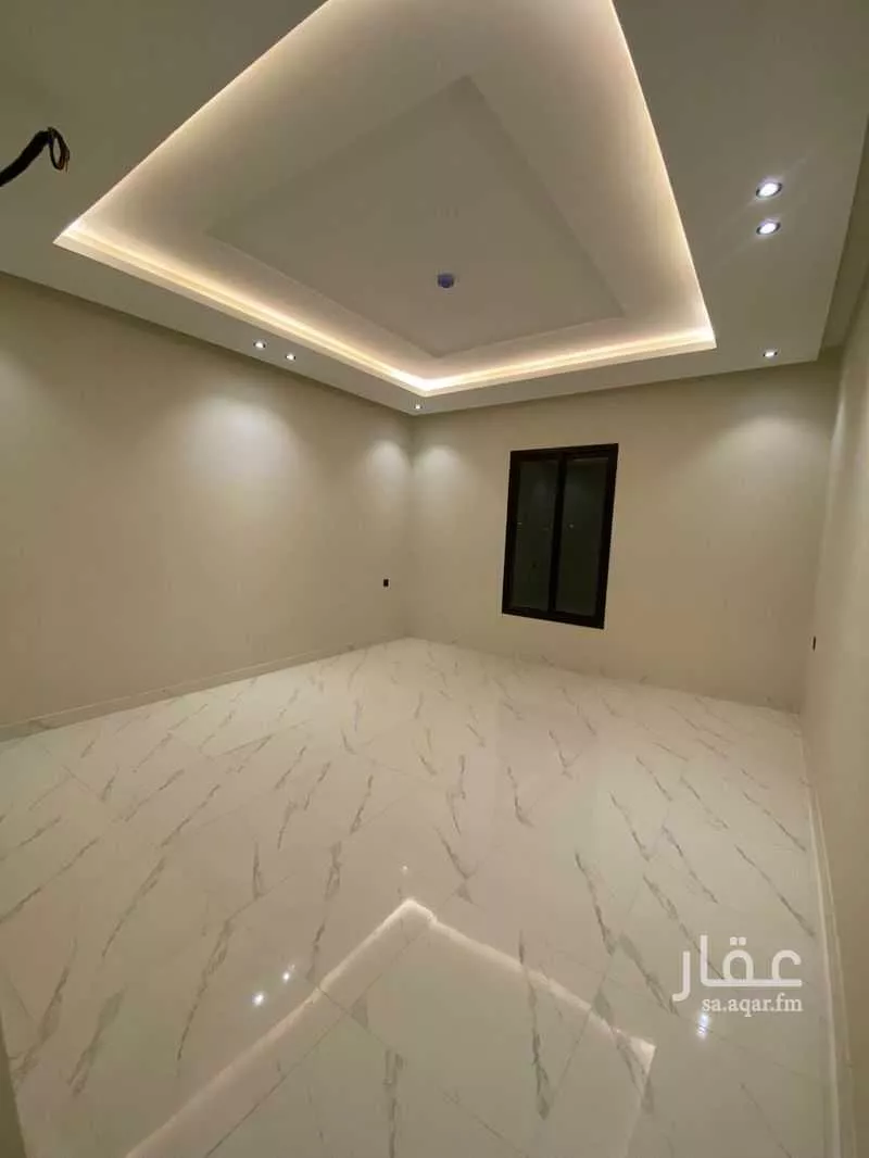 شقة 5 غرف في بدر 8