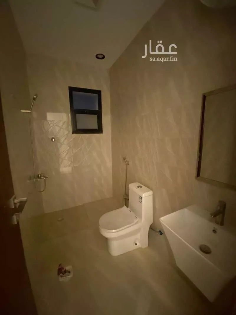 شقة 5 غرف في بدر 9