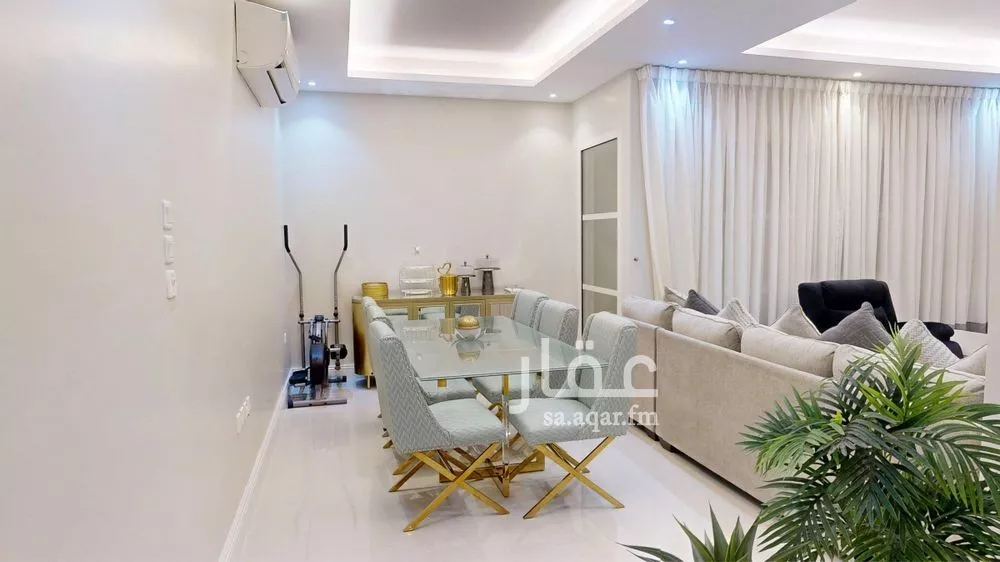 3 bedroom apartment in Al Malqa 5