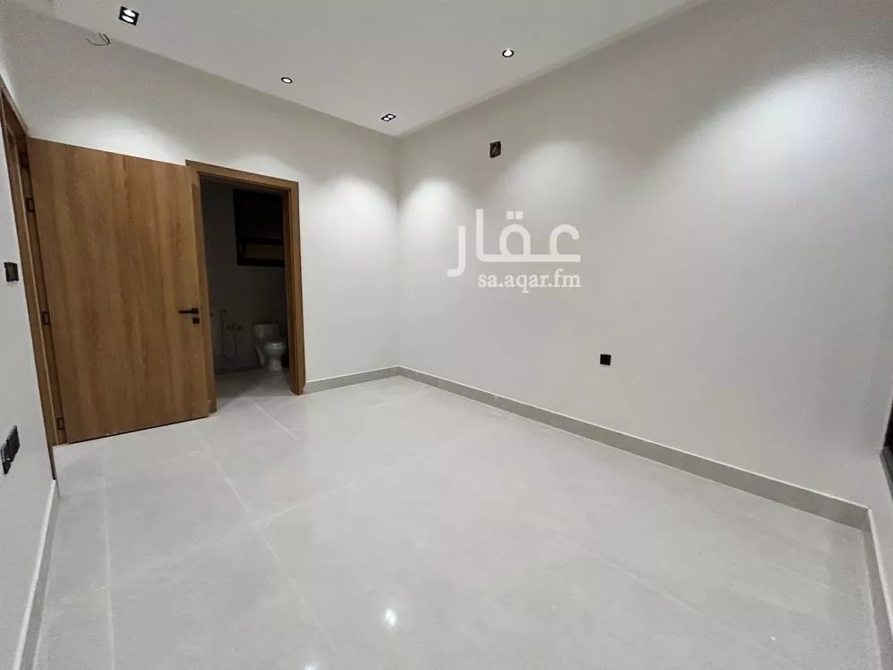 شقة 4 غرف في عكاظ 10