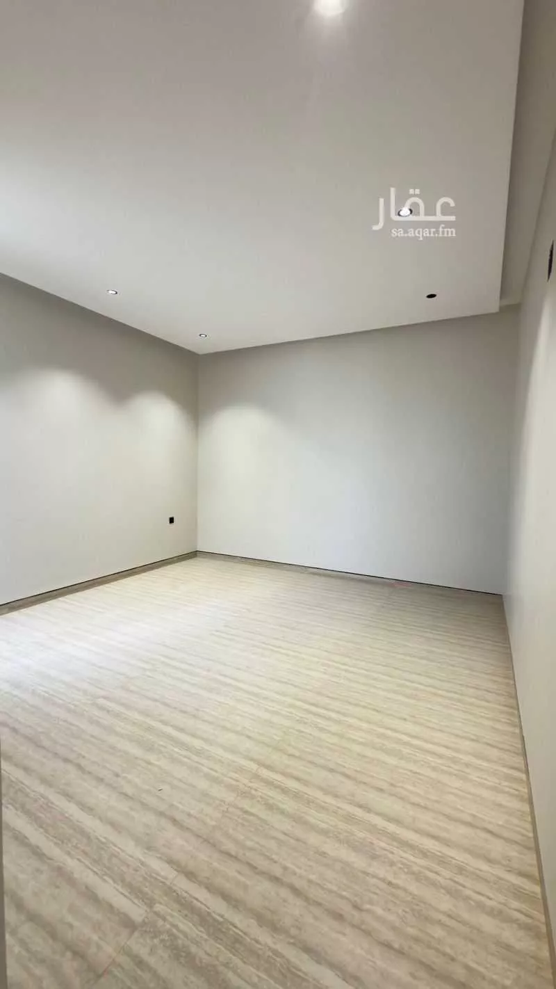 3 bedroom floor in As Suwaidi Al Gharabi 9