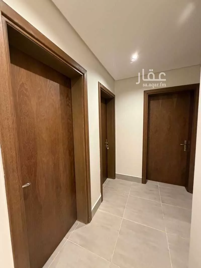 شقة 3 غرف في الملقا 11