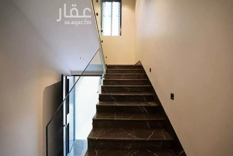 شقة 4 غرف في الرمال 4