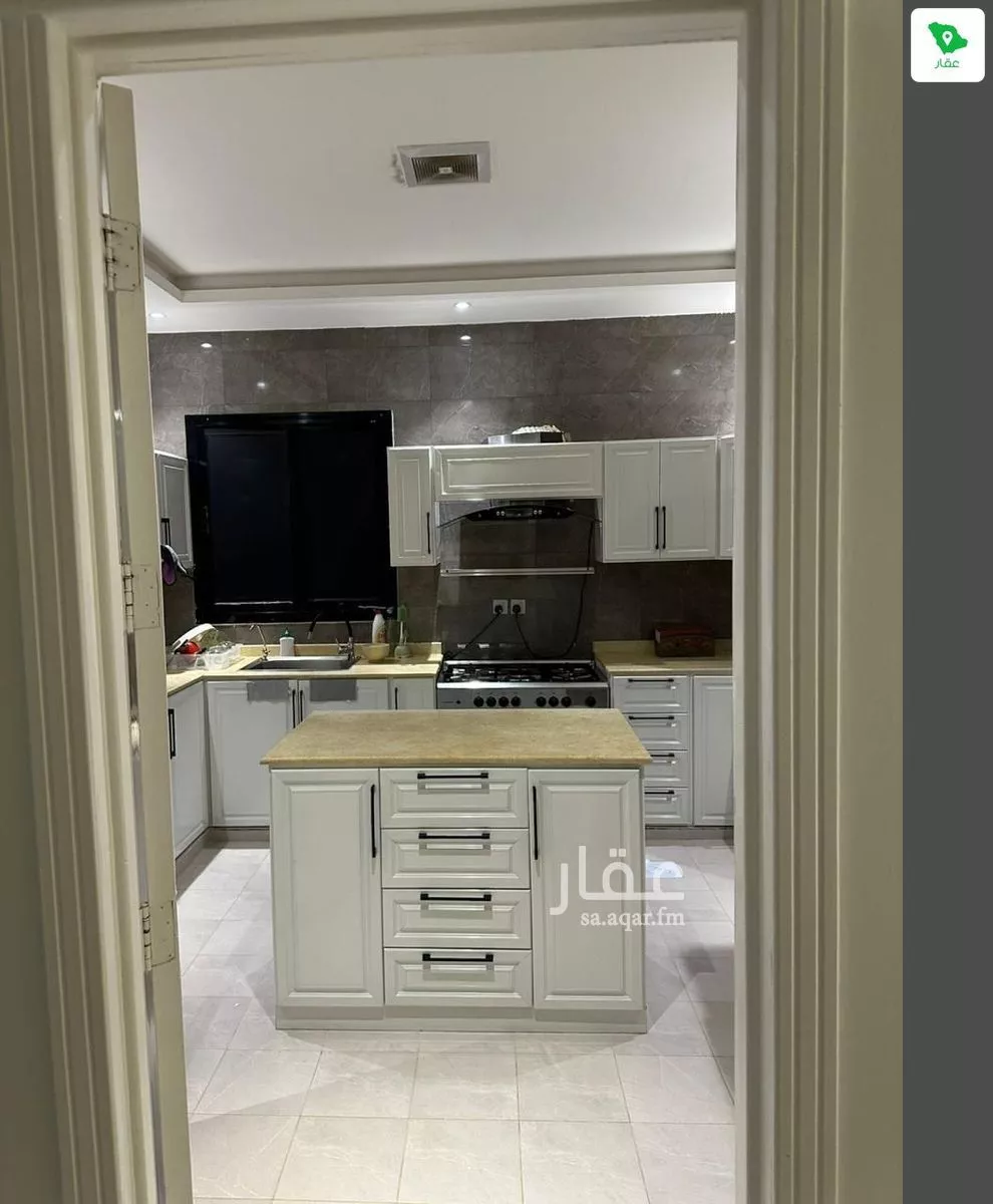 4 bedroom apartment in Al Mahdiyyah 4