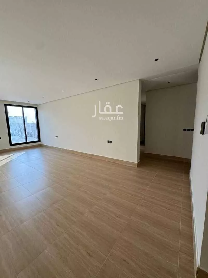 3 bedroom apartment in Al Ghadir 13