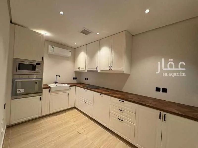 3 bedroom apartment in Al Ghadir 18