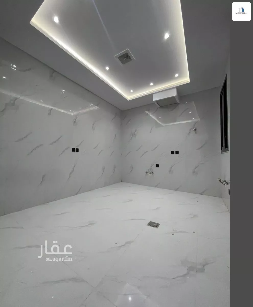 3 bedroom apartment in Al Marwa 16
