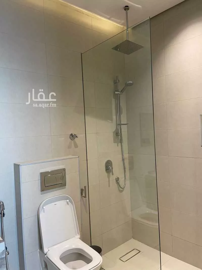 شقة 2 غرف في المربع 8