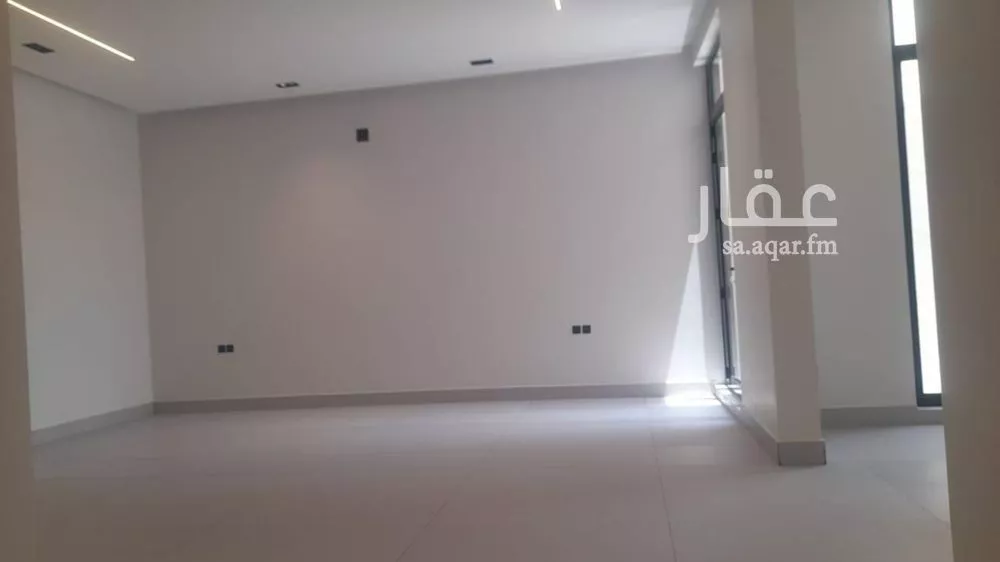 3 bedroom apartment in Al Khaleej 13
