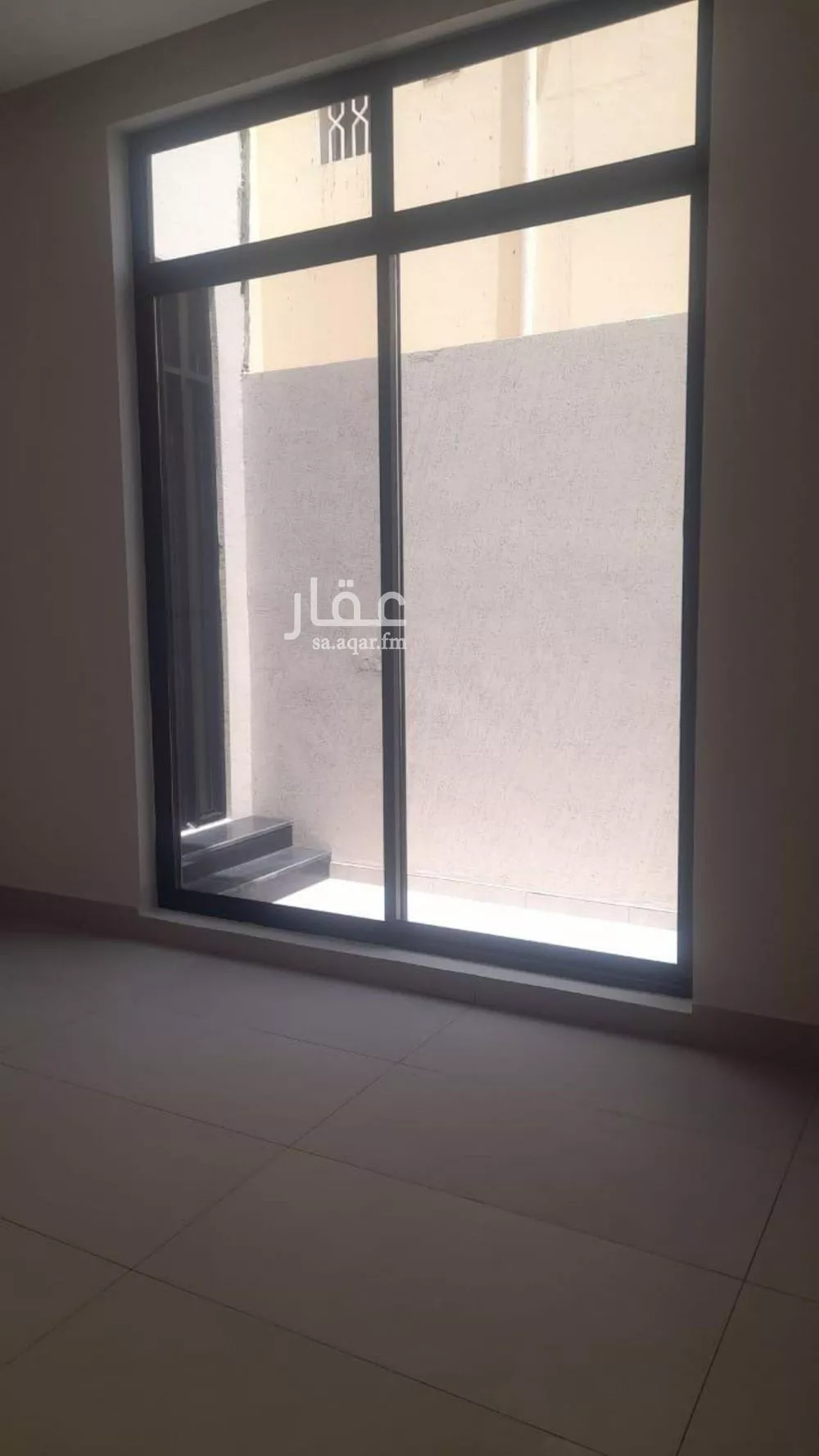 3 bedroom apartment in Al Khaleej 7