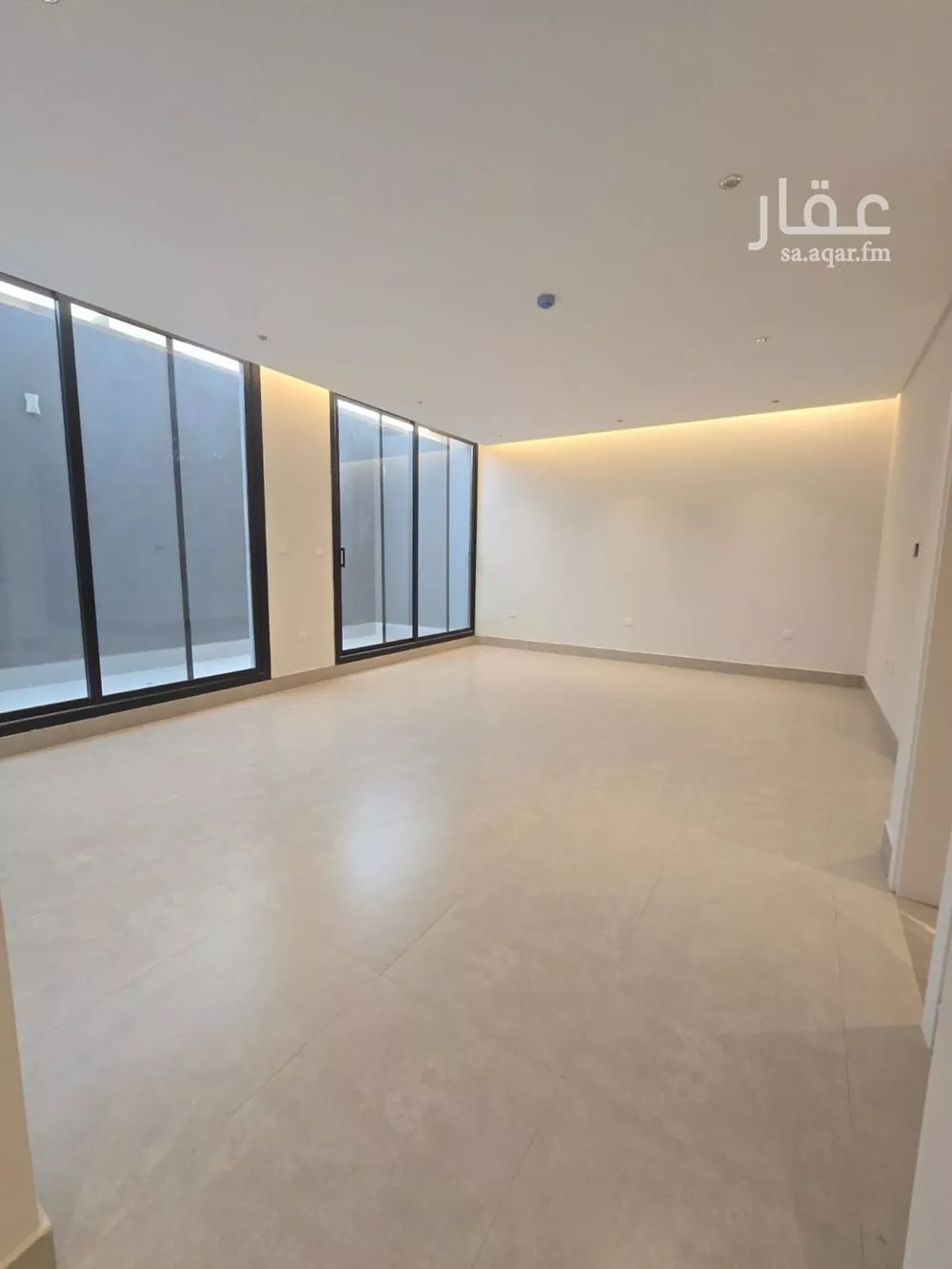 شقة 3 غرف في العارض 7