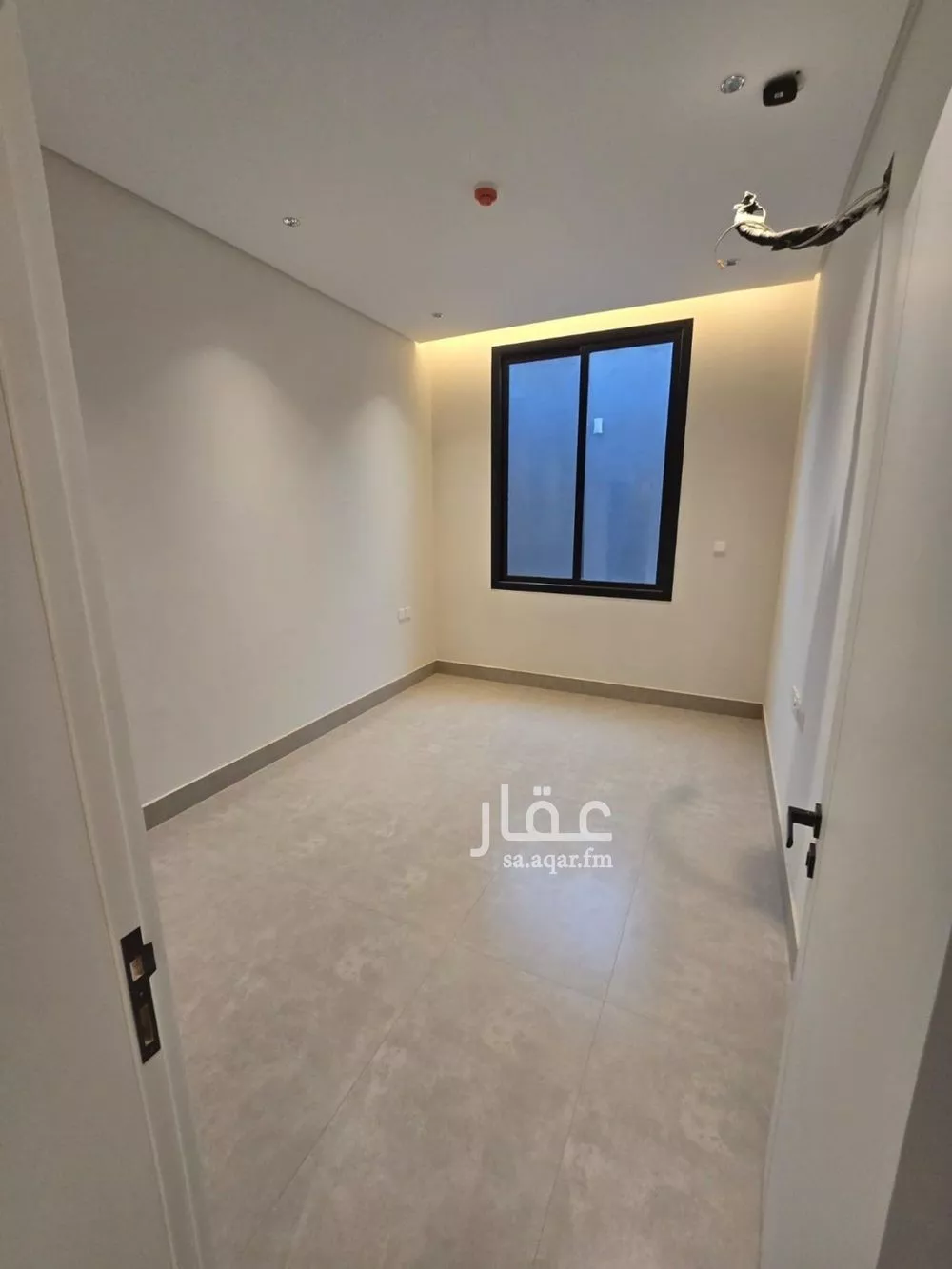 شقة 3 غرف في العارض 9