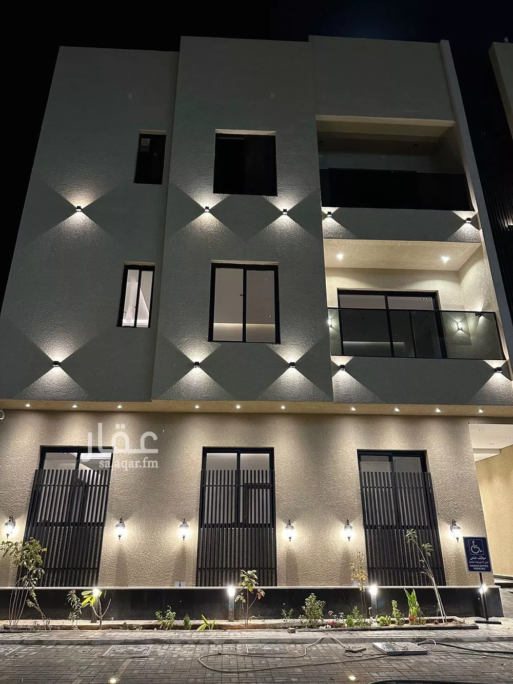 3 bedroom apartment in Dhahrat Laban 12