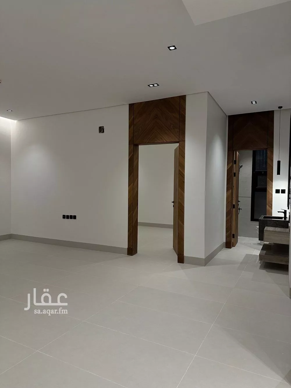 3 bedroom apartment in Dhahrat Laban 7