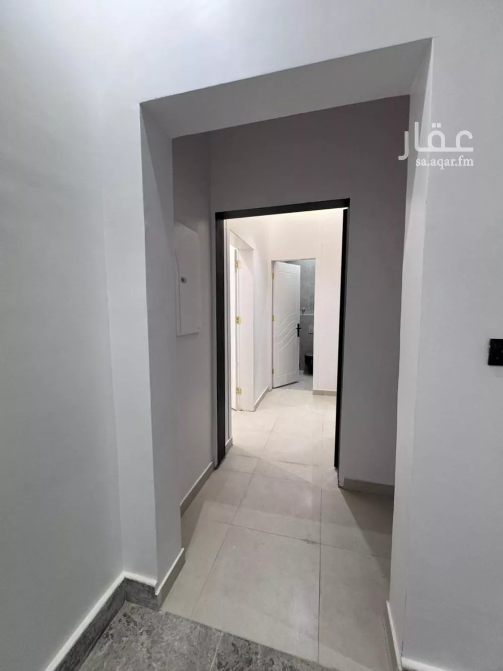 3 bedroom floor in Al Janadriyah 11
