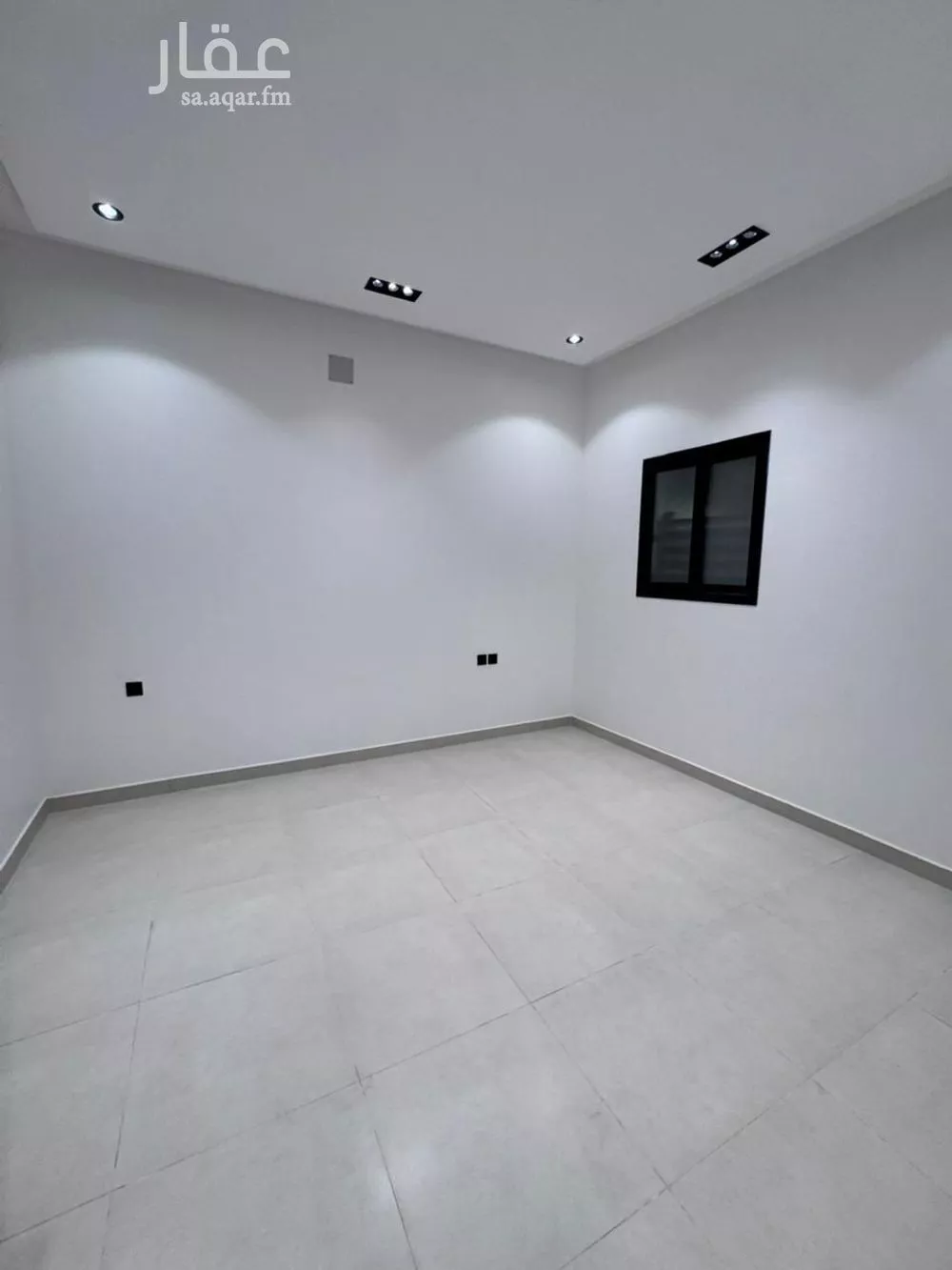3 bedroom floor in Al Janadriyah 15