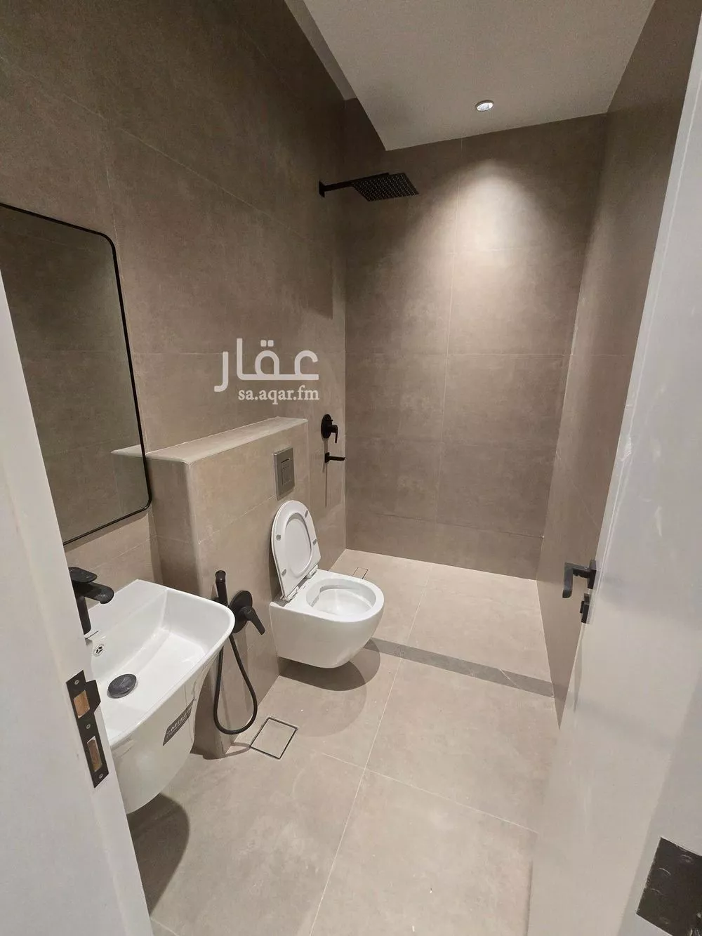 شقة 3 غرف في النرجس 3