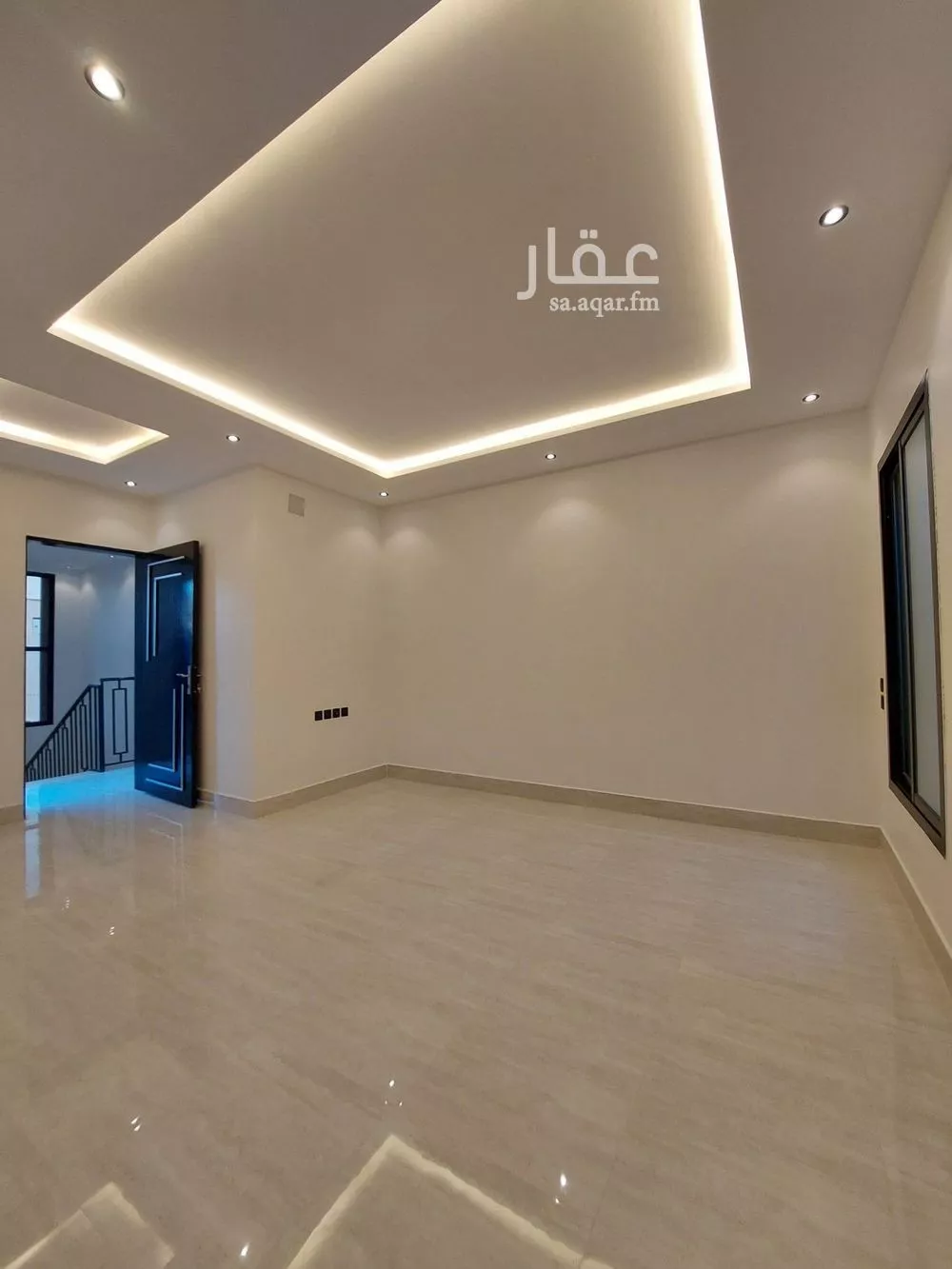 4 bedroom floor in Al Rimal 5