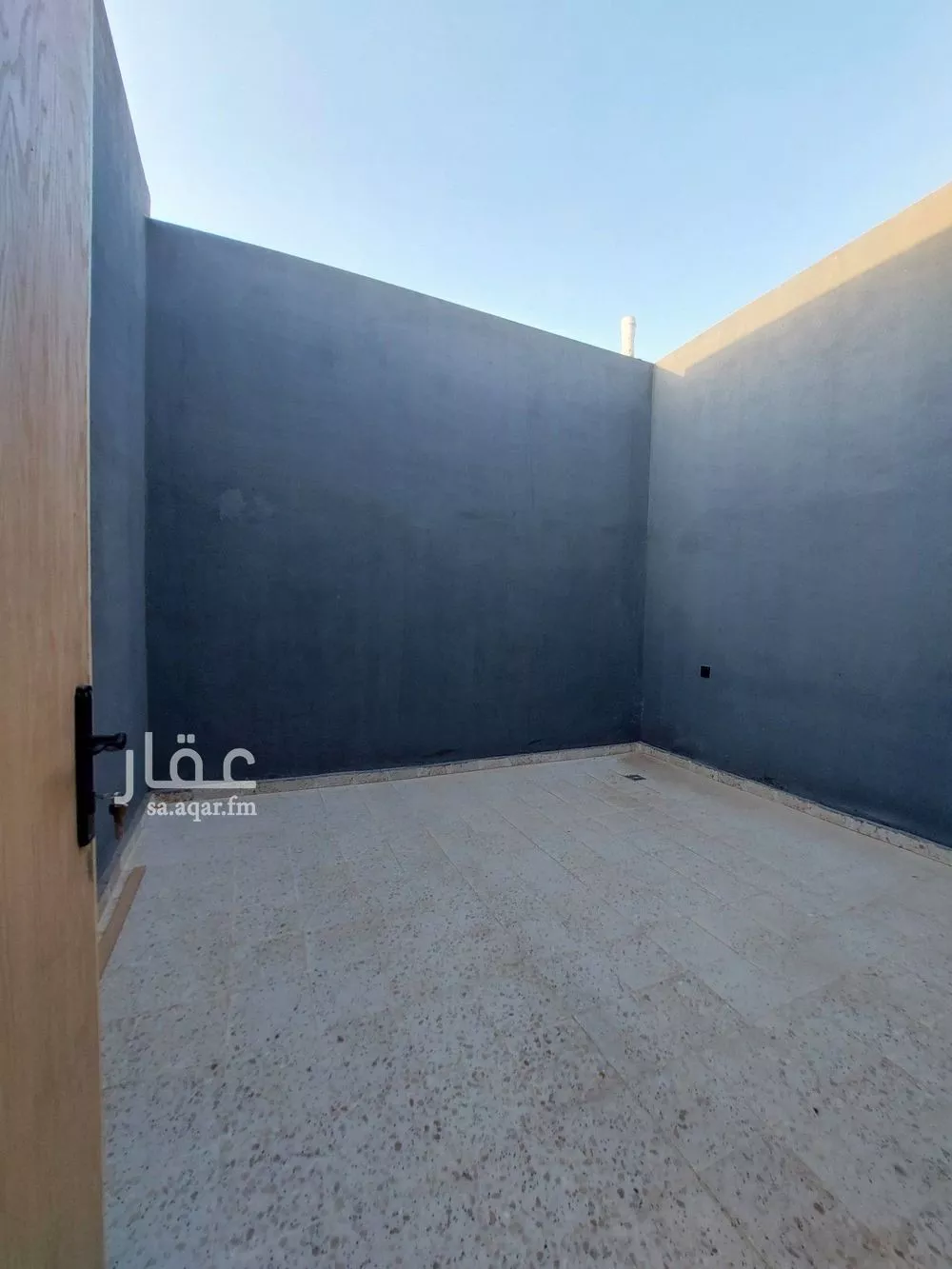 4 bedroom floor in Al Rimal 6