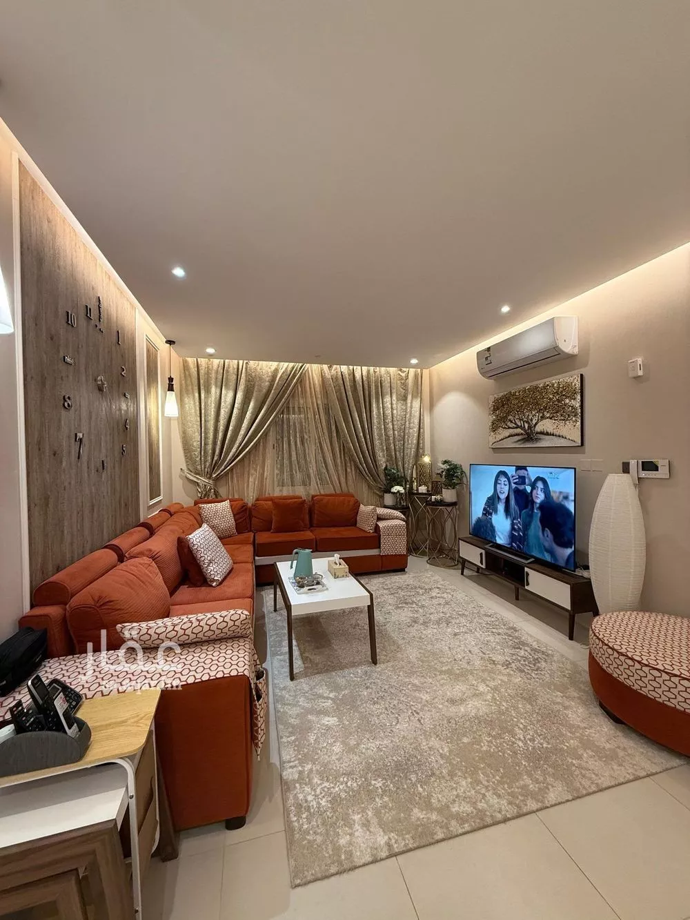 3 bedroom apartment in Al Qairawan 13
