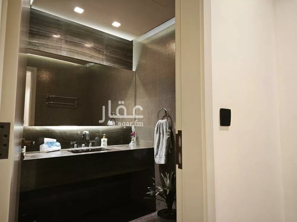 شقة 1 غرف في العليا 3