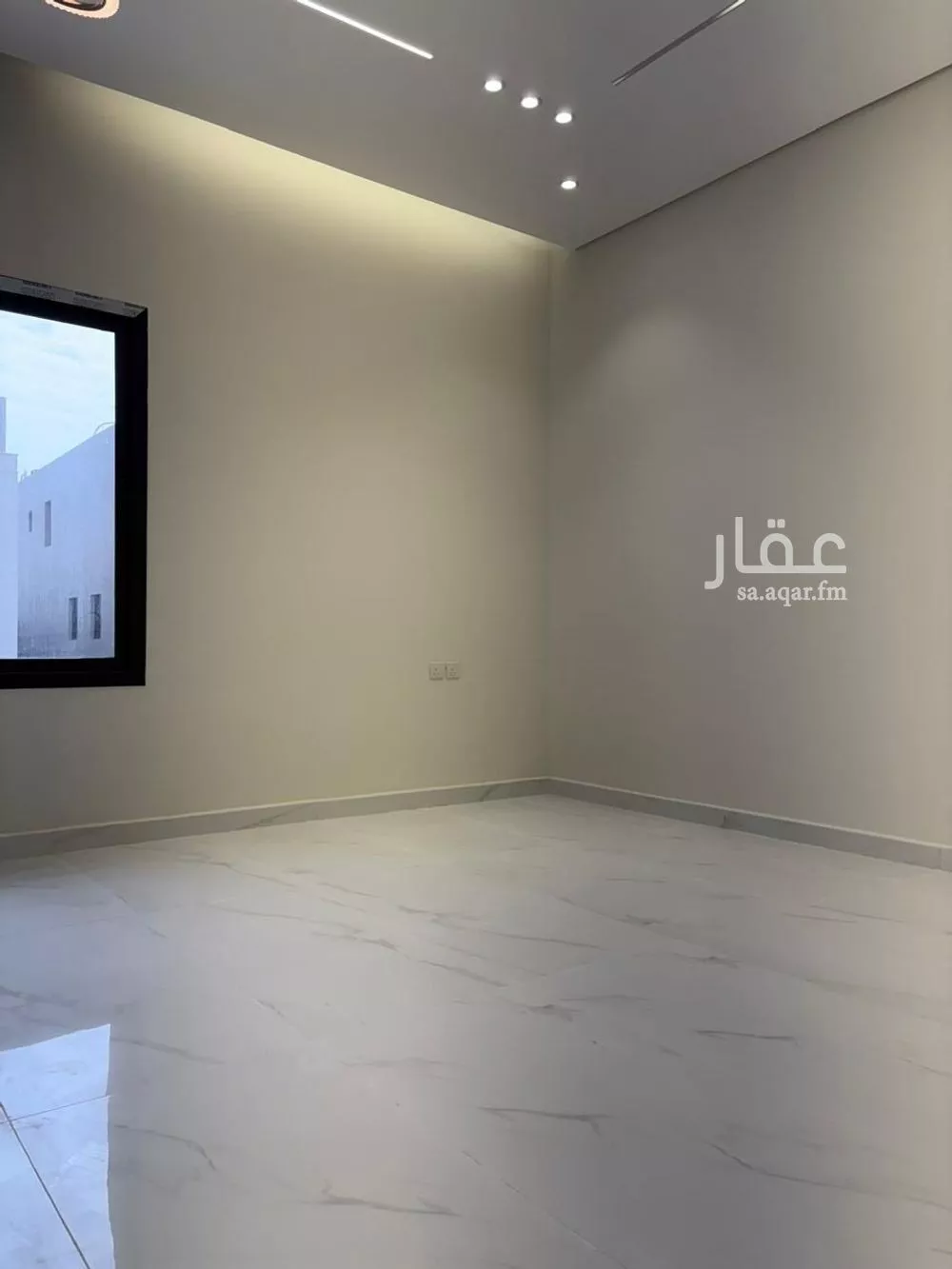 3 bedroom floor in As Saadah 14