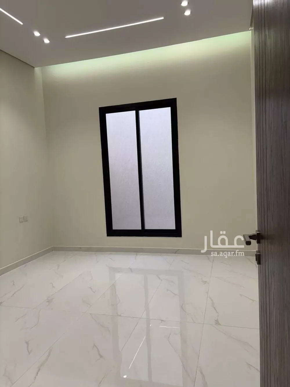 3 bedroom floor in As Saadah 19
