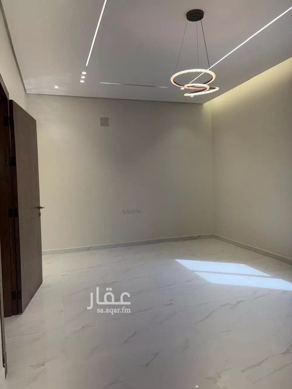 3 bedroom floor in As Saadah 34