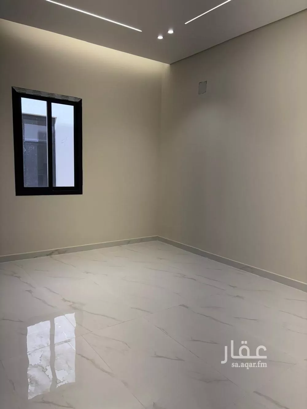 3 bedroom floor in As Saadah 35