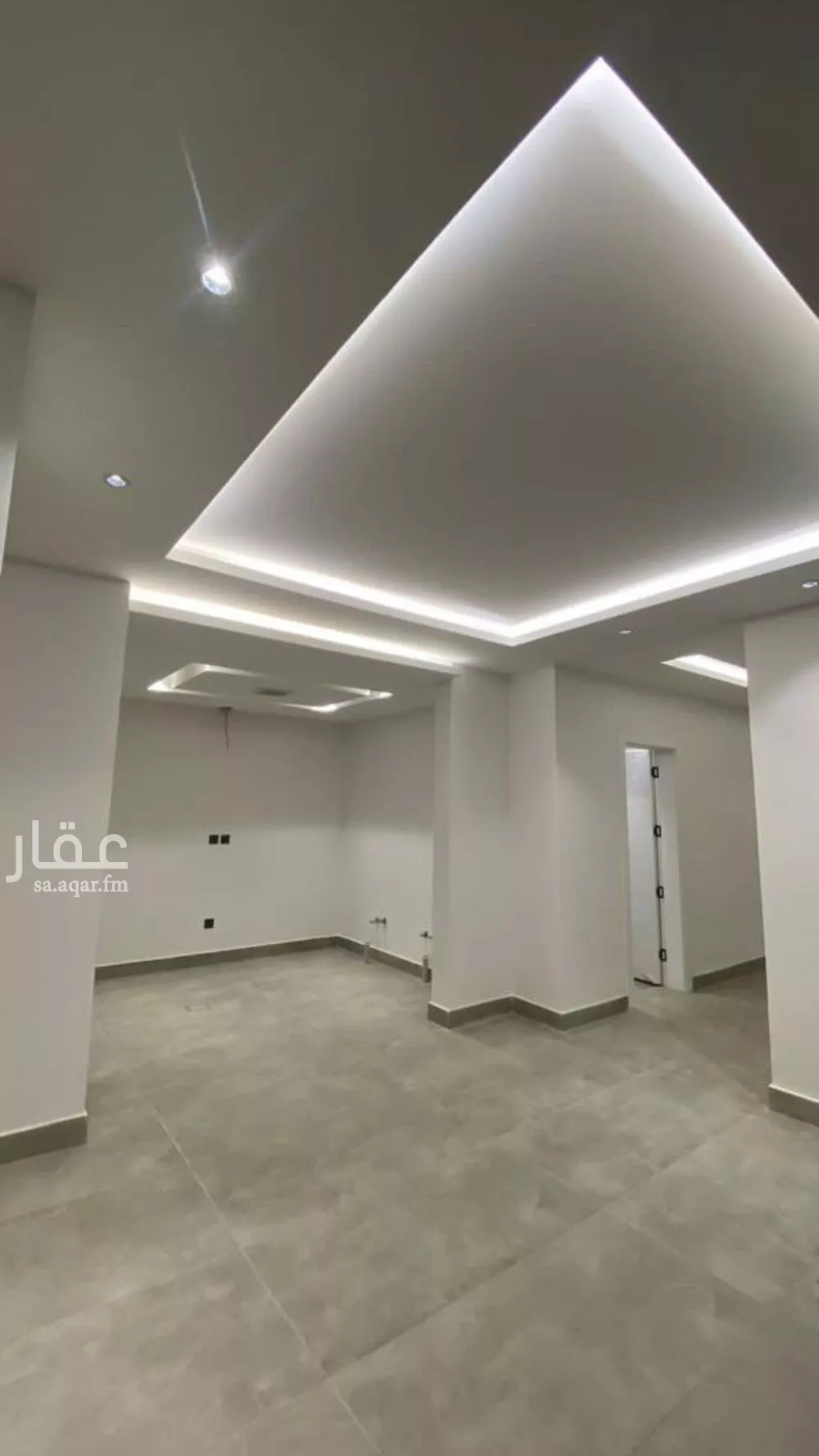 شقة 3 غرف في الملقا 8