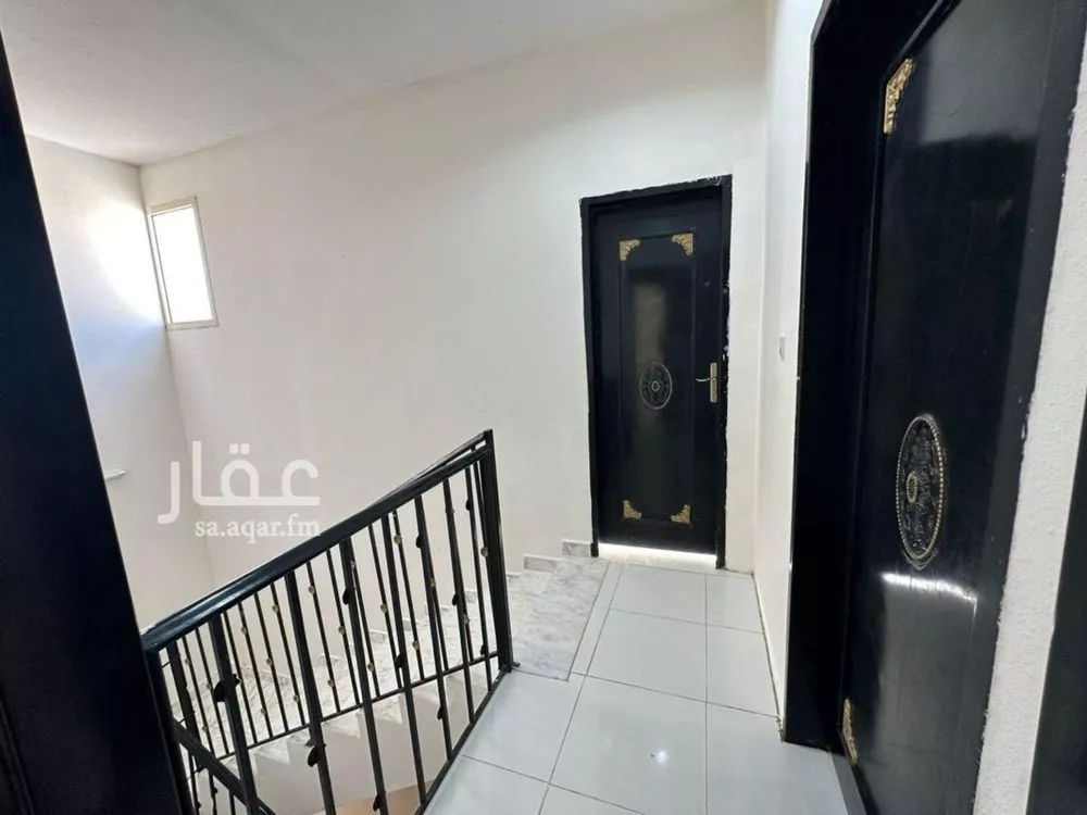 3 bedroom apartment in Al Rimal 19