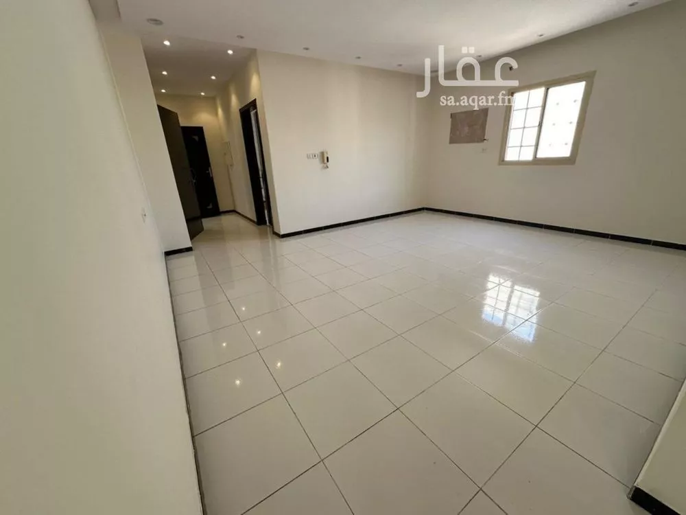 3 bedroom apartment in Al Rimal 6