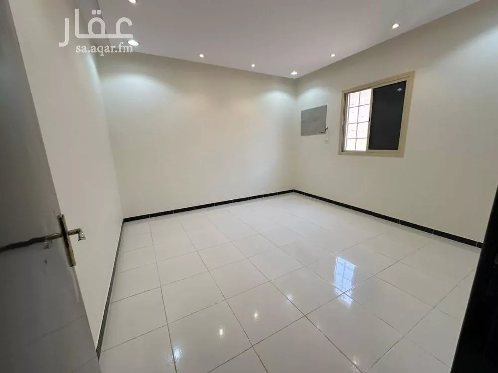 3 bedroom apartment in Al Rimal 7