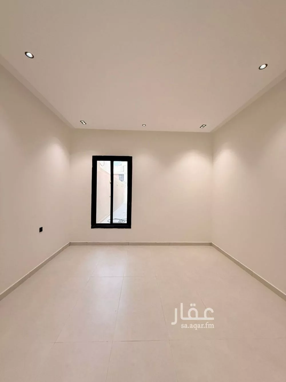 شقة 4 غرف في عكاظ 7