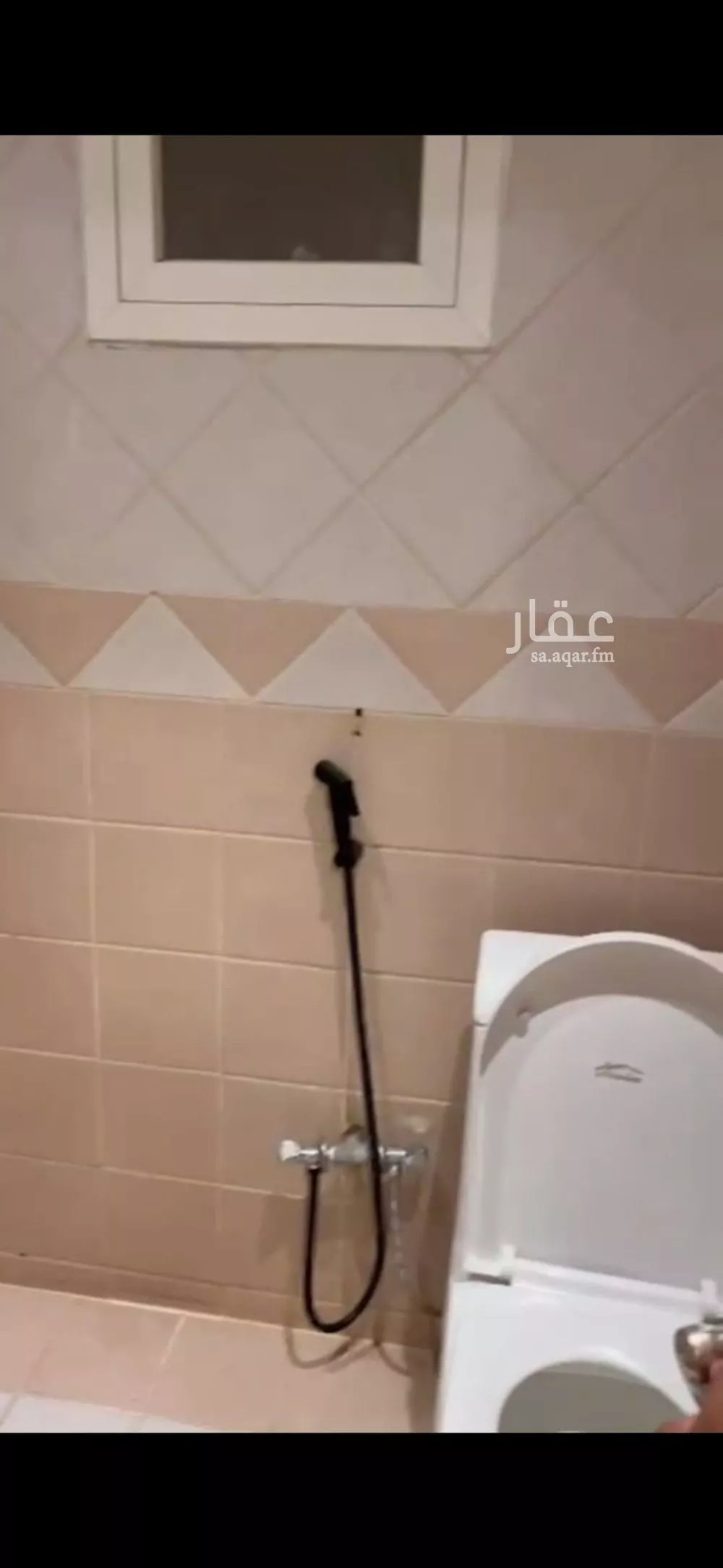 شقة 3 غرف في الملقا 6