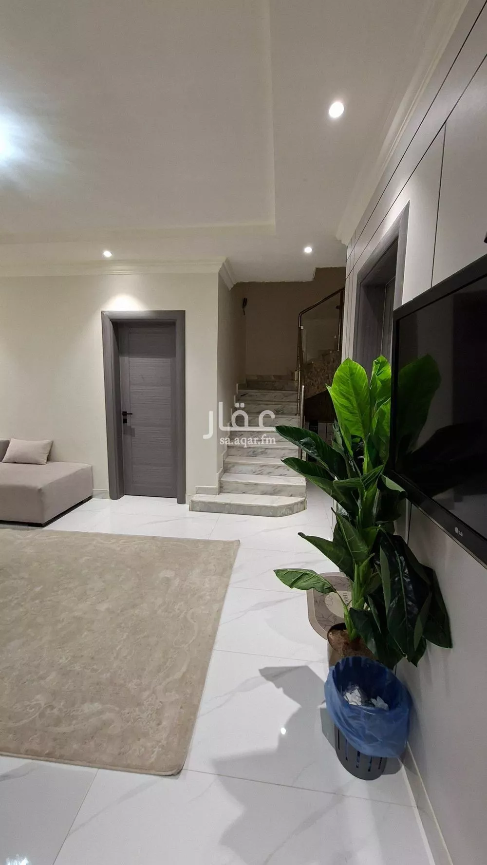 4 bedroom apartment in Al Malqa 6